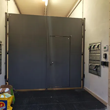 Gphouse Апартаменты Арона